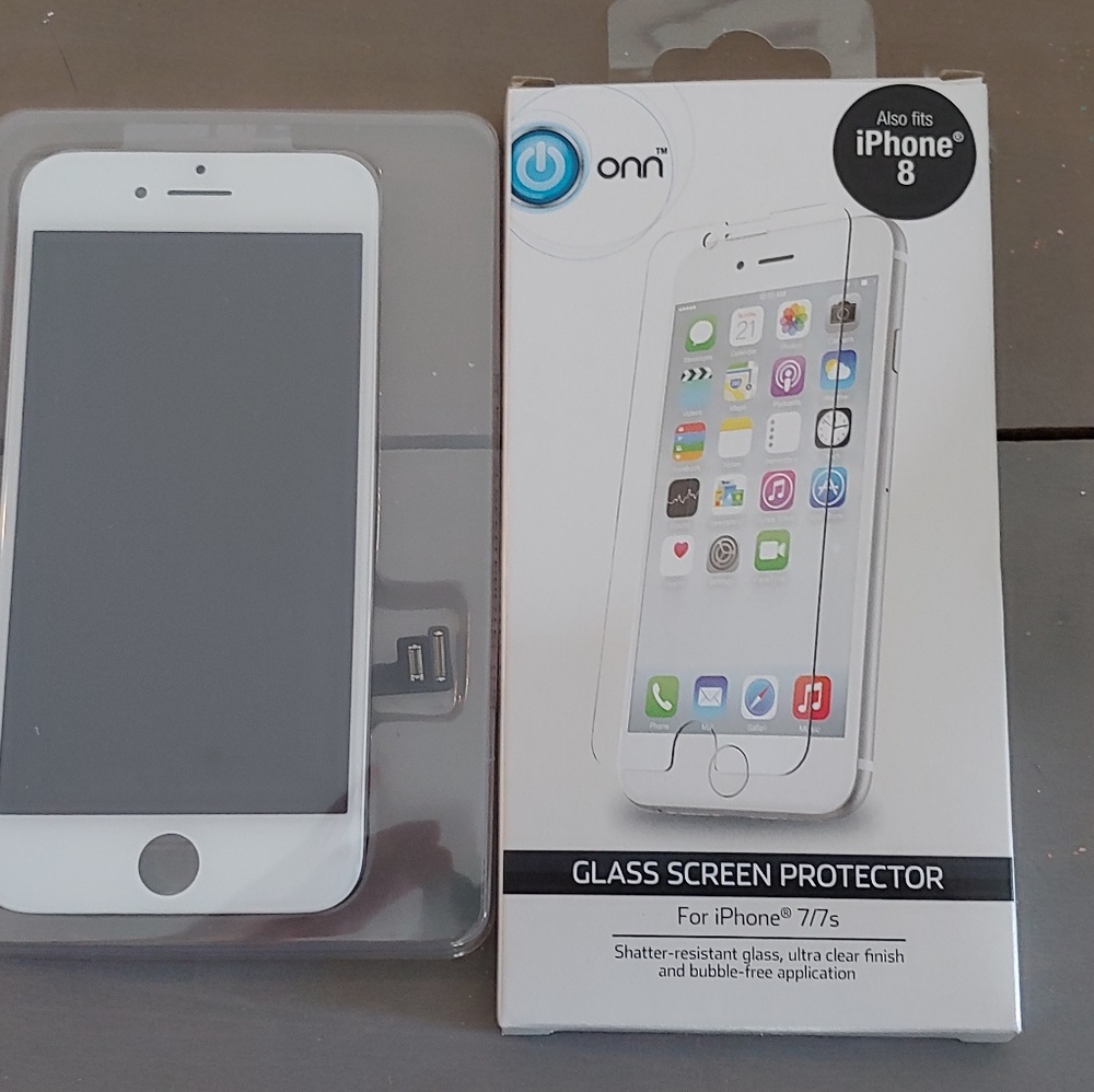 Iphone 8 phone screen and screen protector